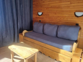 Studio lumineux avec balcon, parking inclus, proche des pistes - FR-1-181-2853